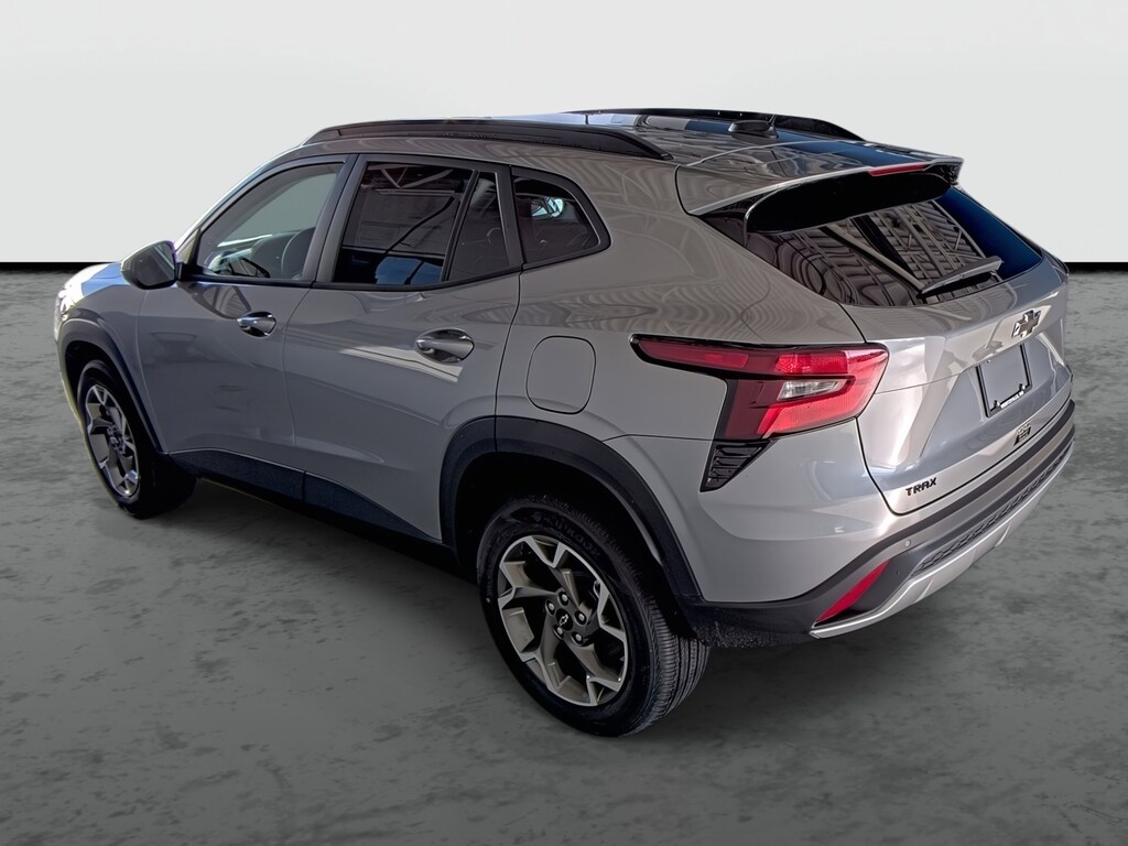 New 2026 Chevrolet Trax LT SUV