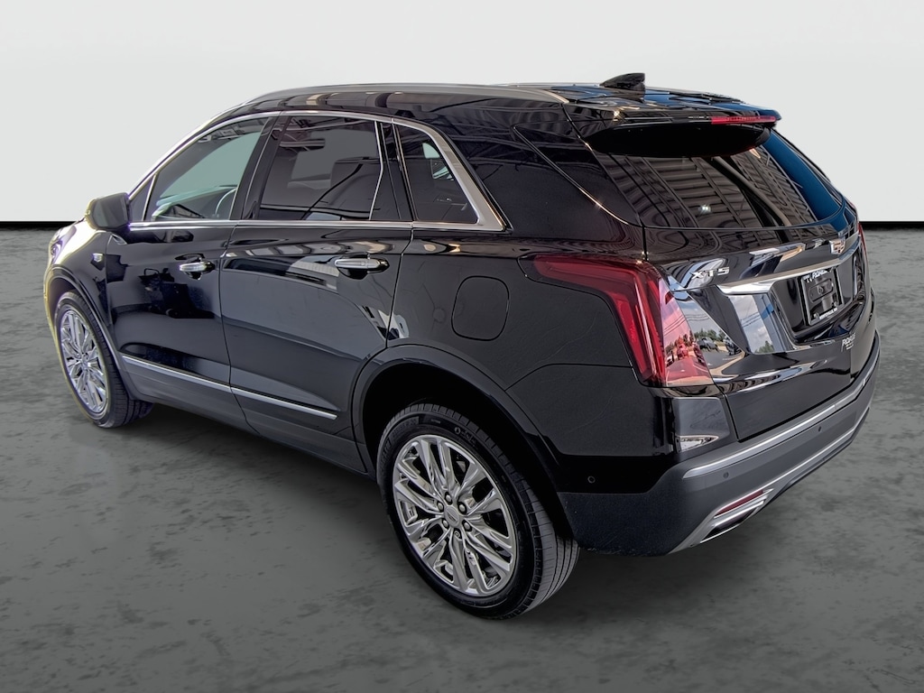 Used 2021 CADILLAC XT5 Premium Luxury SUV