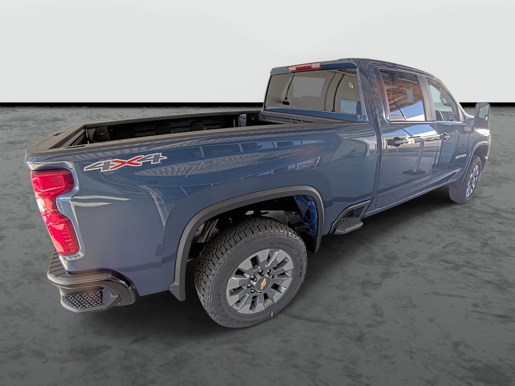 New 2026 Chevrolet Silverado 2500 HD Custom Truck Crew Cab
