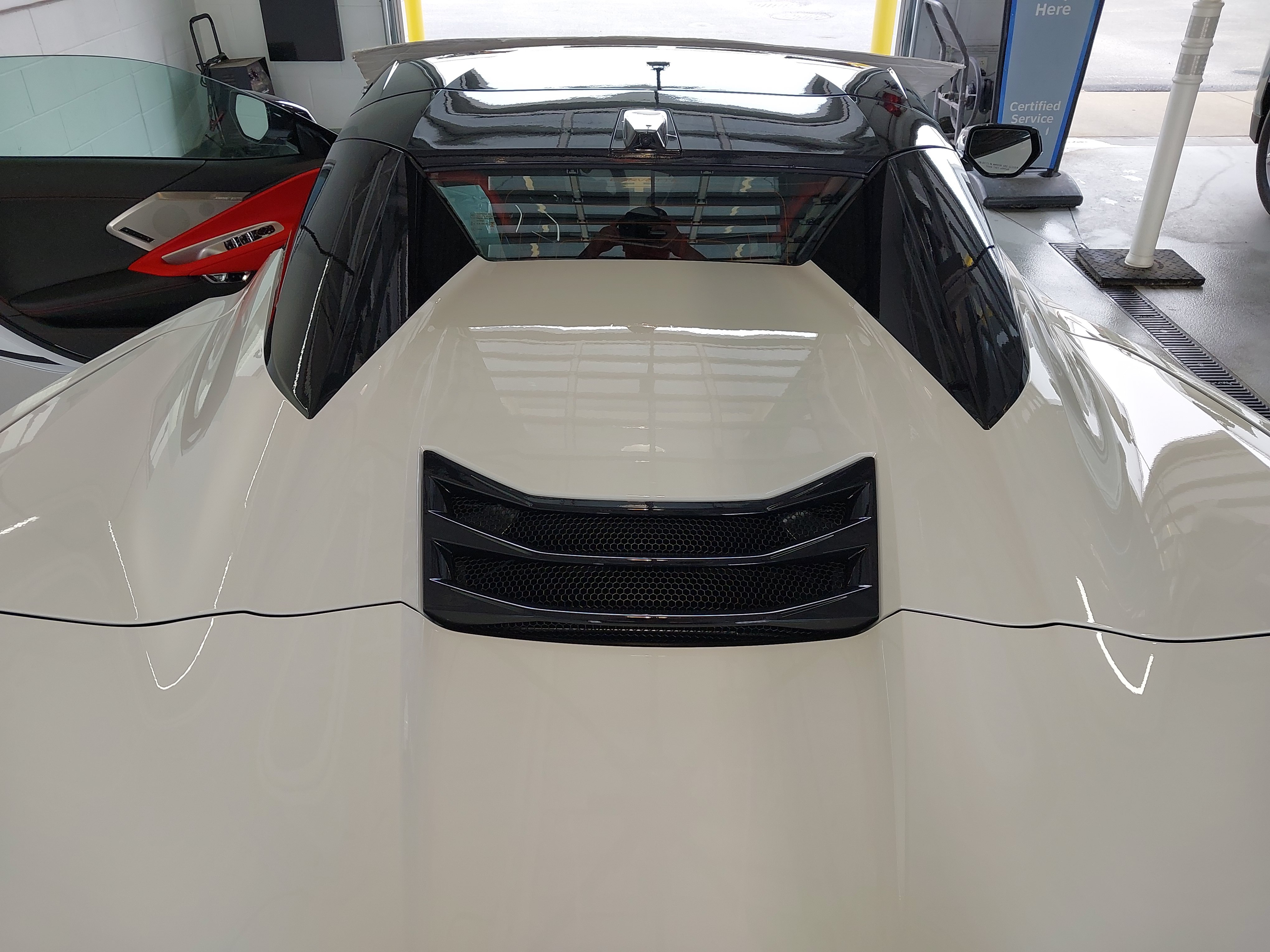 2027 Chevrolet Corvette 2LT - Photo 30