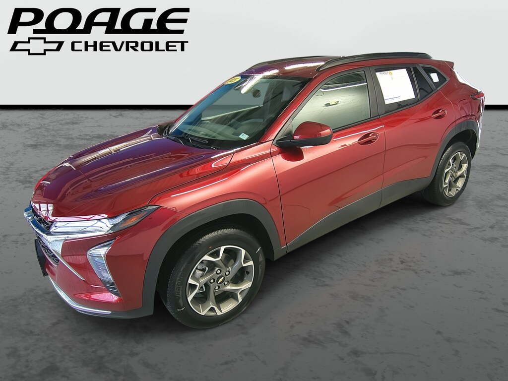 Used 2025 Chevrolet Trax LT SUV