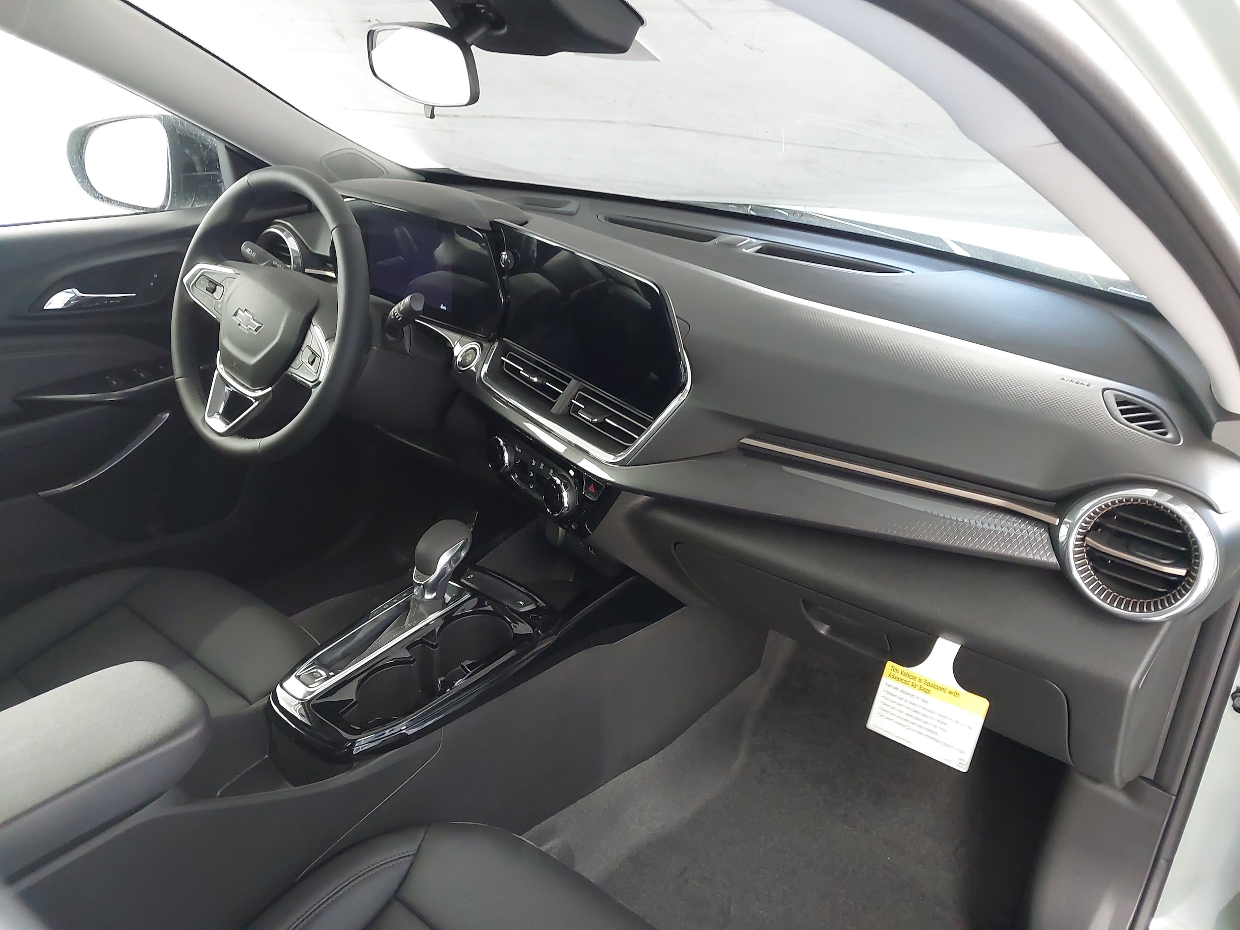 2026 Chevrolet Trax Activ - Photo 29