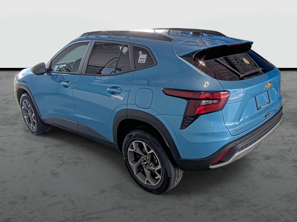 New 2026 Chevrolet Trax LT SUV