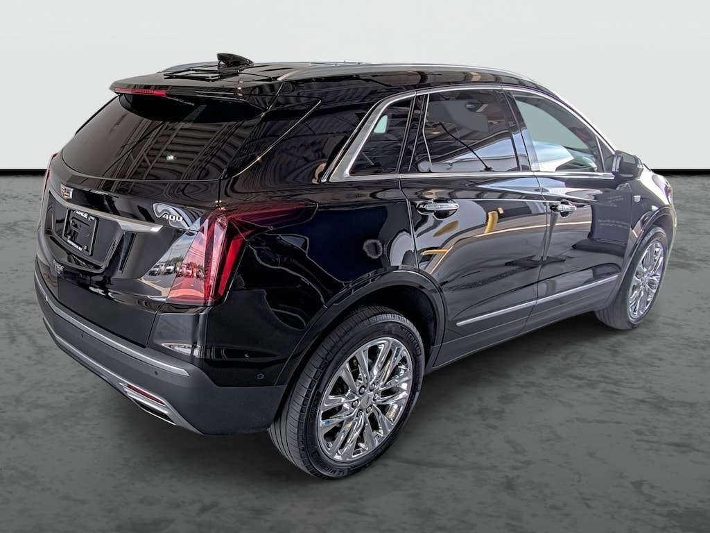 Used 2021 CADILLAC XT5 Premium Luxury SUV