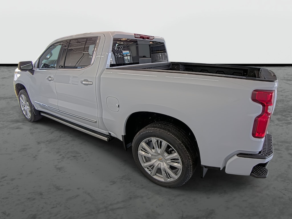 New 2026 Chevrolet Silverado 1500 High Country Truck Crew Cab