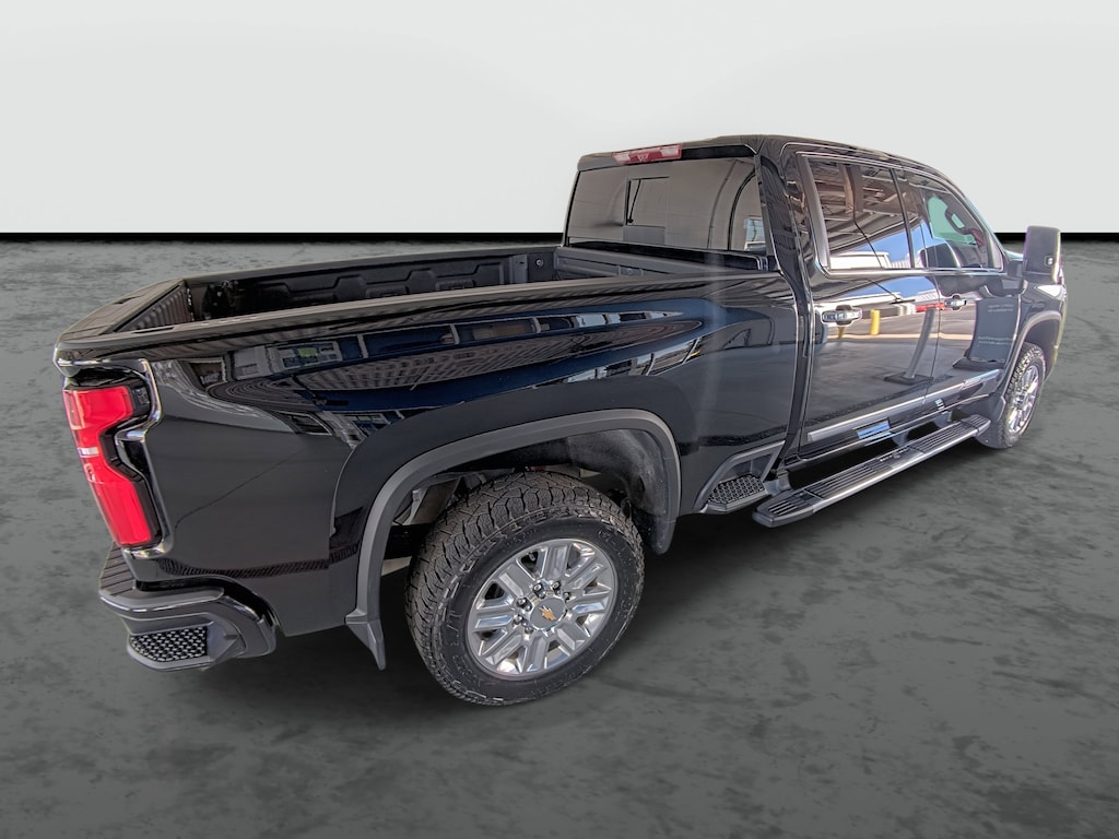 Used 2024 Chevrolet Silverado 2500 HD High Country Truck Crew Cab