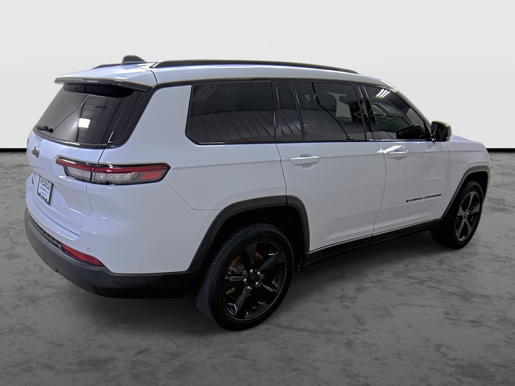 Used 2021 Jeep Grand Cherokee L Laredo SUV