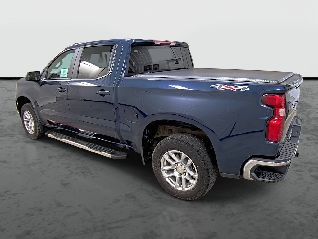 Used 2023 Chevrolet Silverado 1500 LT w/1LT Truck Crew Cab