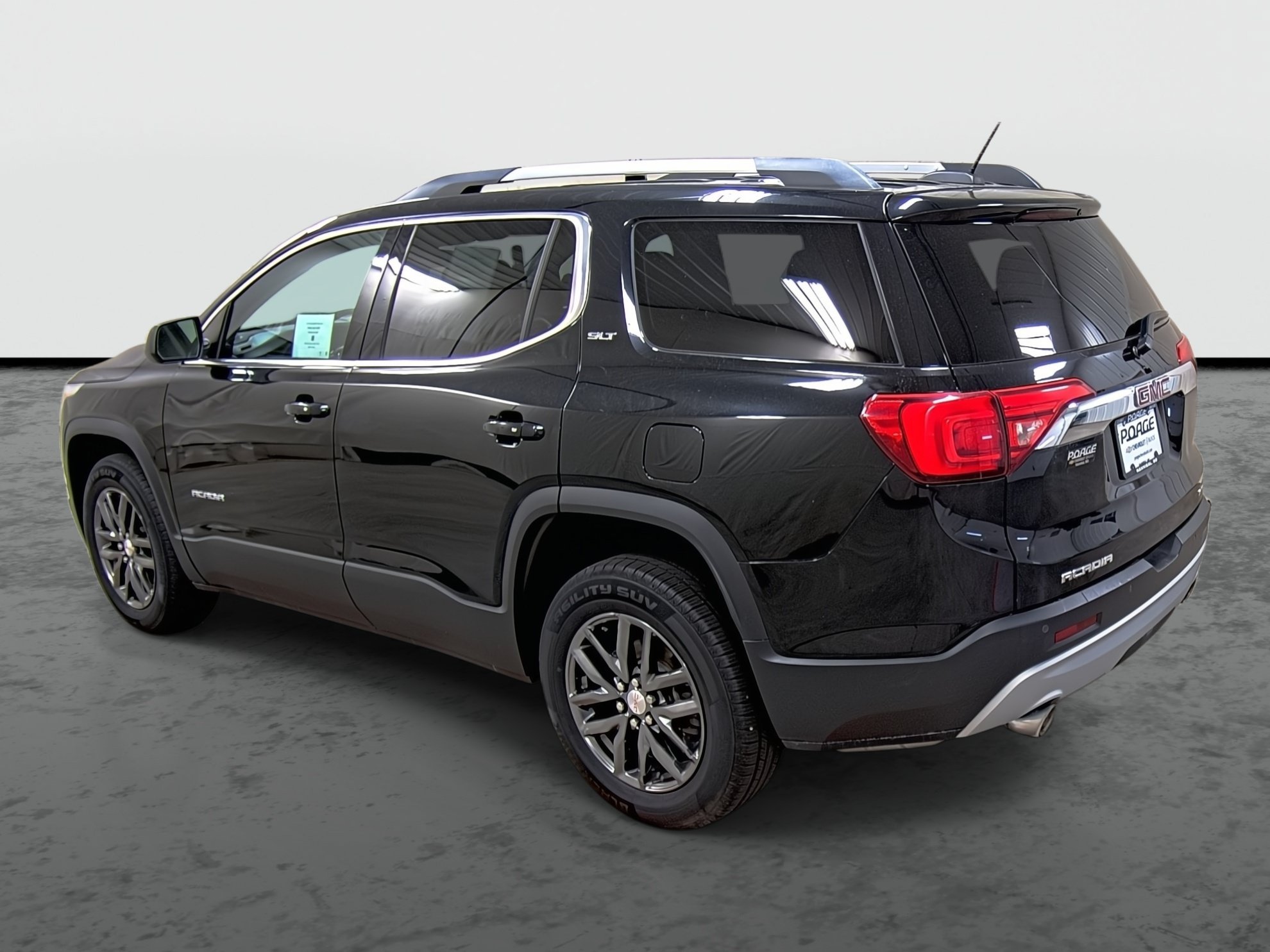 Used 2019 GMC Acadia SLT-1 SUV