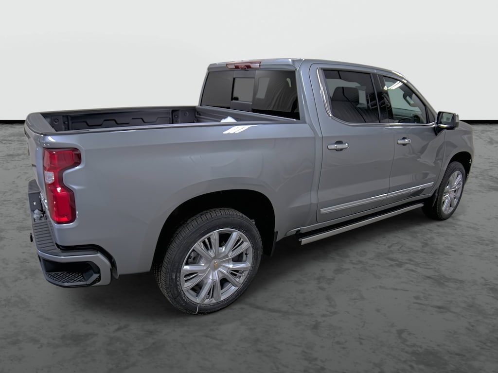 New 2026 Chevrolet Silverado 1500 High Country Truck Crew Cab