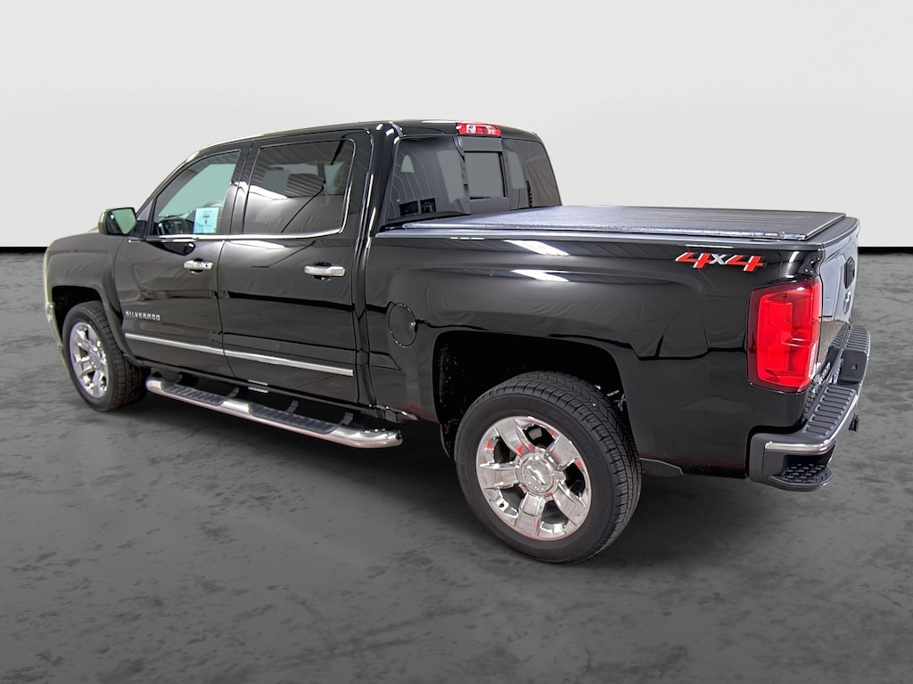 Used 2018 Chevrolet Silverado 1500 LTZ w/1LZ Truck Crew Cab