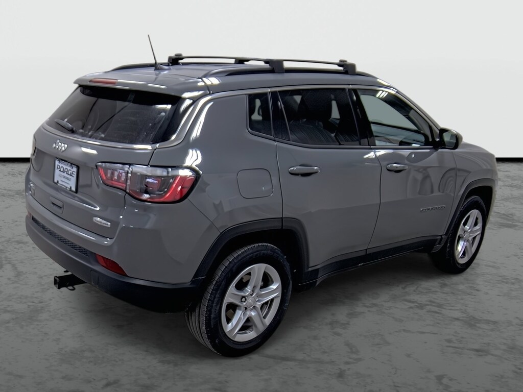 Used 2023 Jeep Compass Latitude SUV