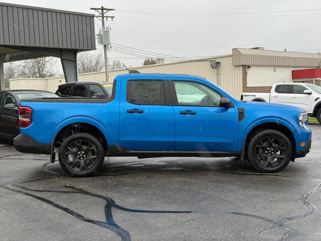 New 2025 Ford Maverick XLT Truck SuperCrew