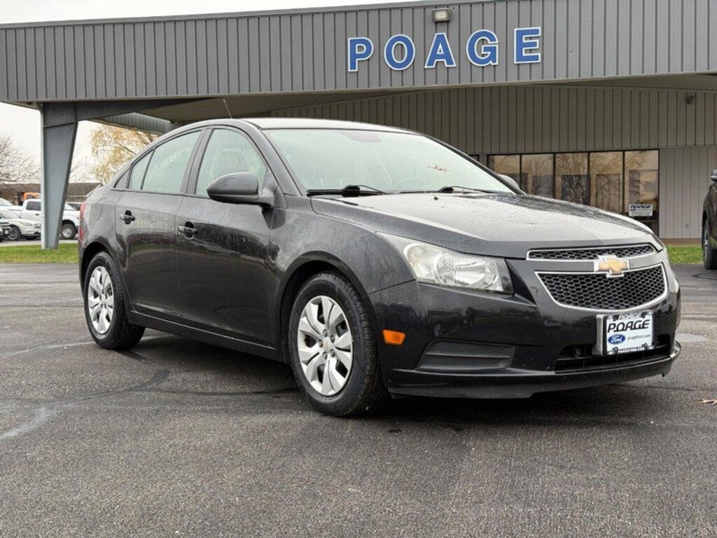 Used 2013 Chevrolet Cruze LS Auto Sedan