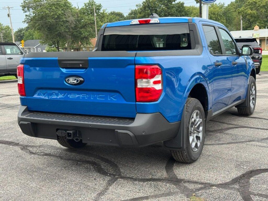 New 2026 Ford Maverick XLT Truck SuperCrew