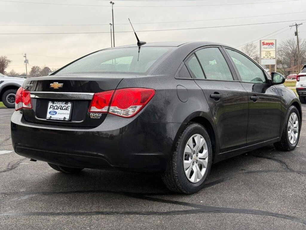 Used 2013 Chevrolet Cruze LS Auto Sedan