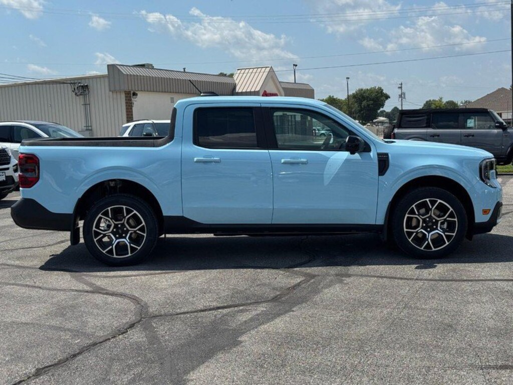 New 2026 Ford Maverick Lariat Truck SuperCrew