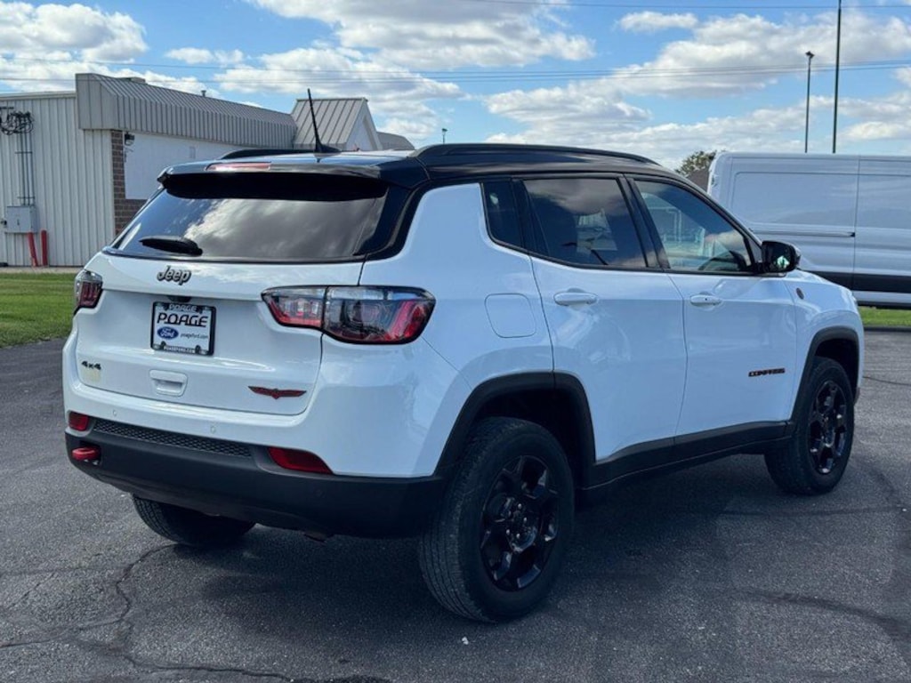 Used 2023 Jeep Compass Trailhawk SUV