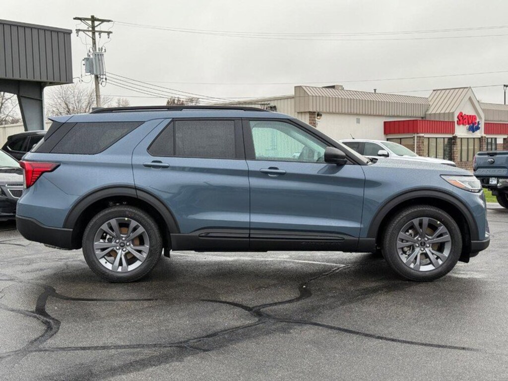 New 2026 Ford Explorer Active SUV
