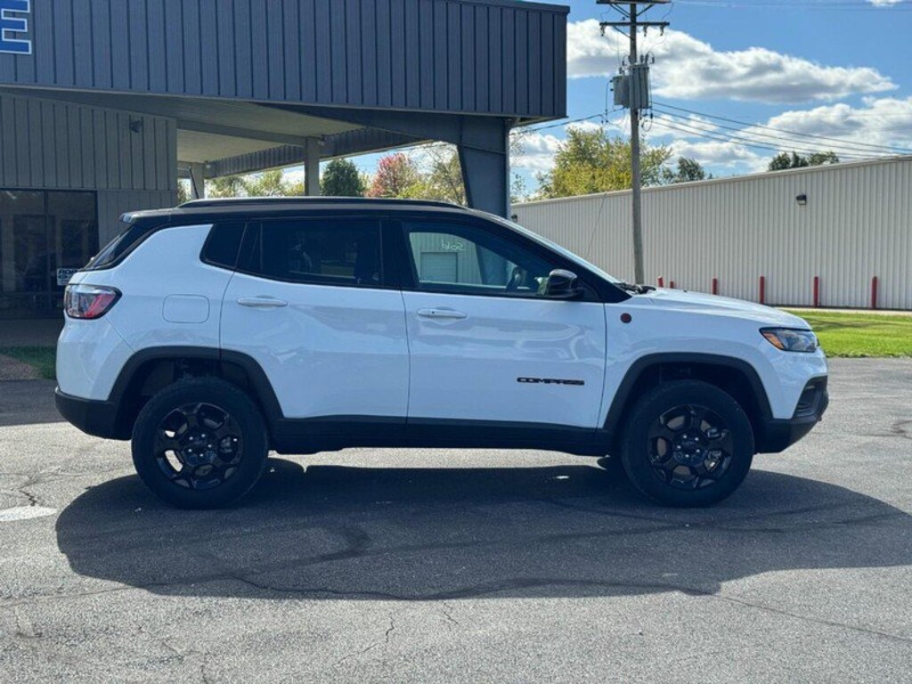 Used 2023 Jeep Compass Trailhawk SUV