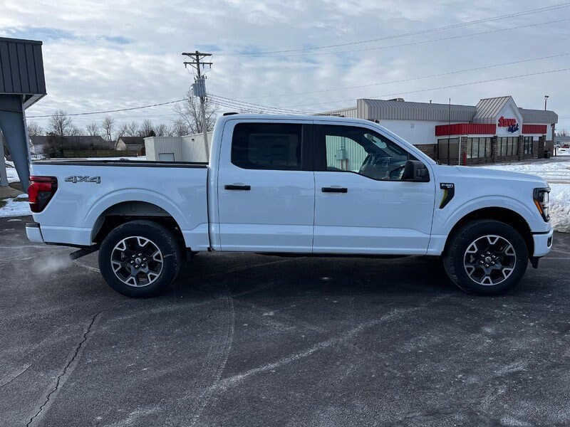2025 Ford F-150 STX photo 2