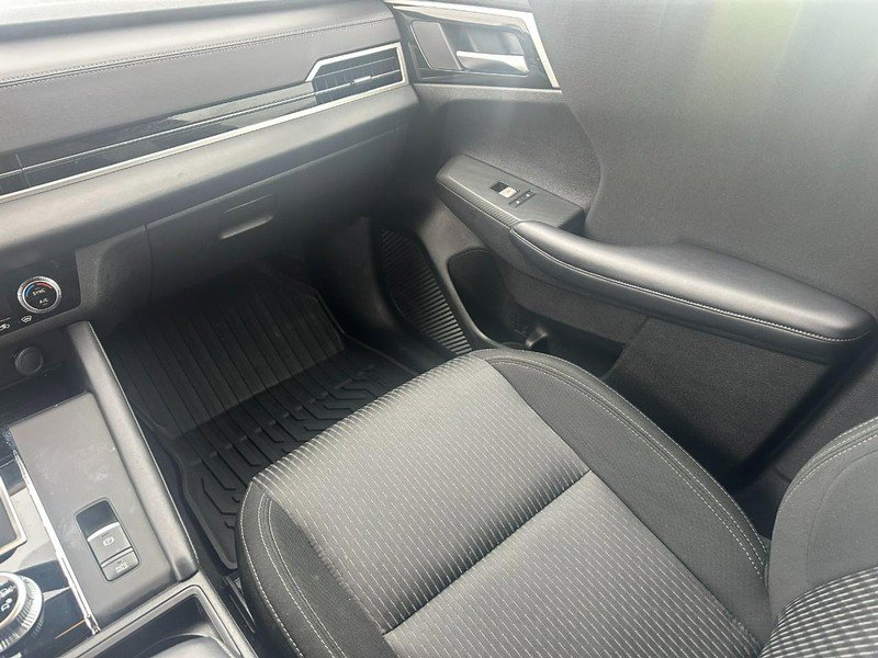 2024 Mitsubishi Outlander ES - Photo 16