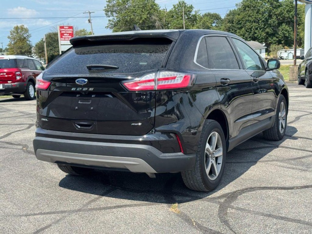 Used 2024 Ford Edge SUV