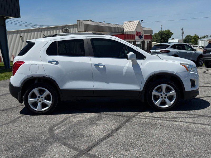 Used 2016 Chevrolet Trax LTZ with VIN 3GNCJRSB8GL275830 for sale in Bowling Green, MO