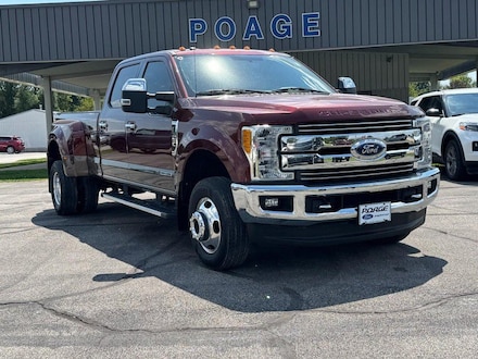 2017 Ford Super Duty F-350 DRW Truck