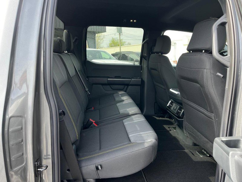 2025 Ford F-150 STX photo 4