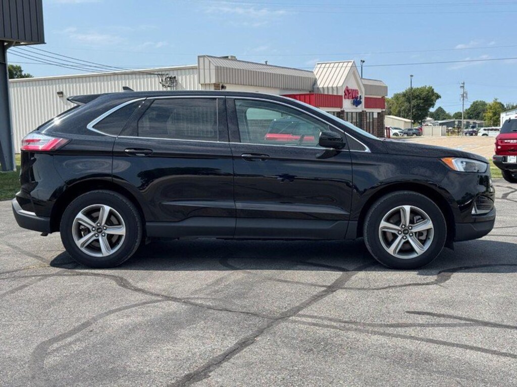 Used 2024 Ford Edge SUV