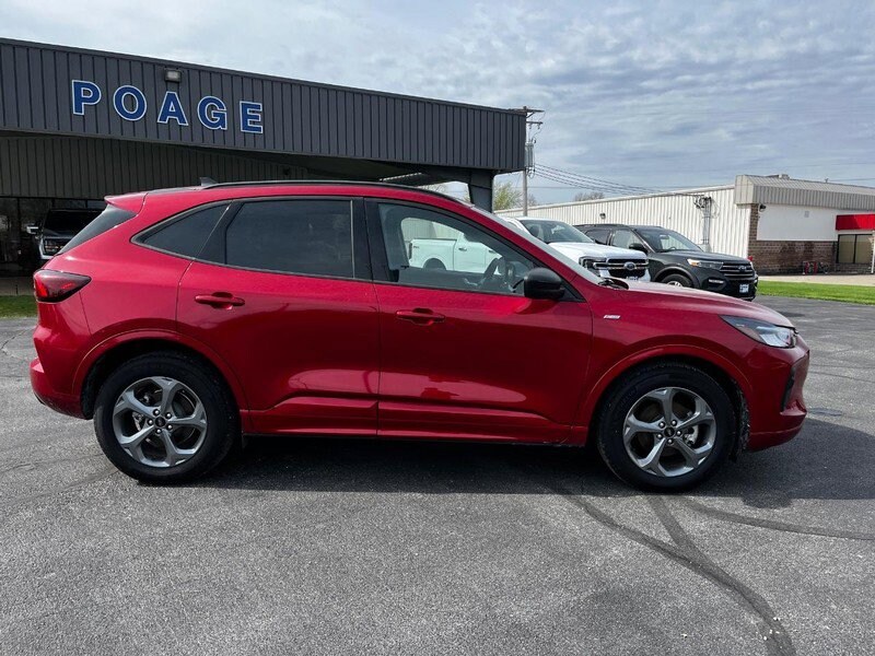 Used 2023 Ford Escape ST-Line with VIN 1FMCU0MZ8PUA79927 for sale in Bowling Green, MO