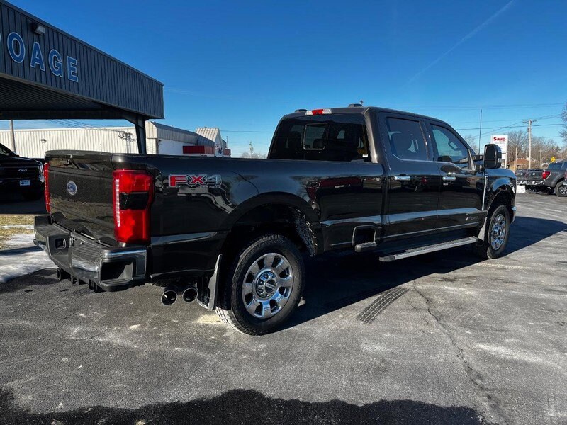 2024 Ford F-250 Lariat photo 3
