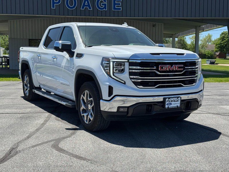 2024 GMC Sierra 4WD Crew Cab Short Box SLT's photo