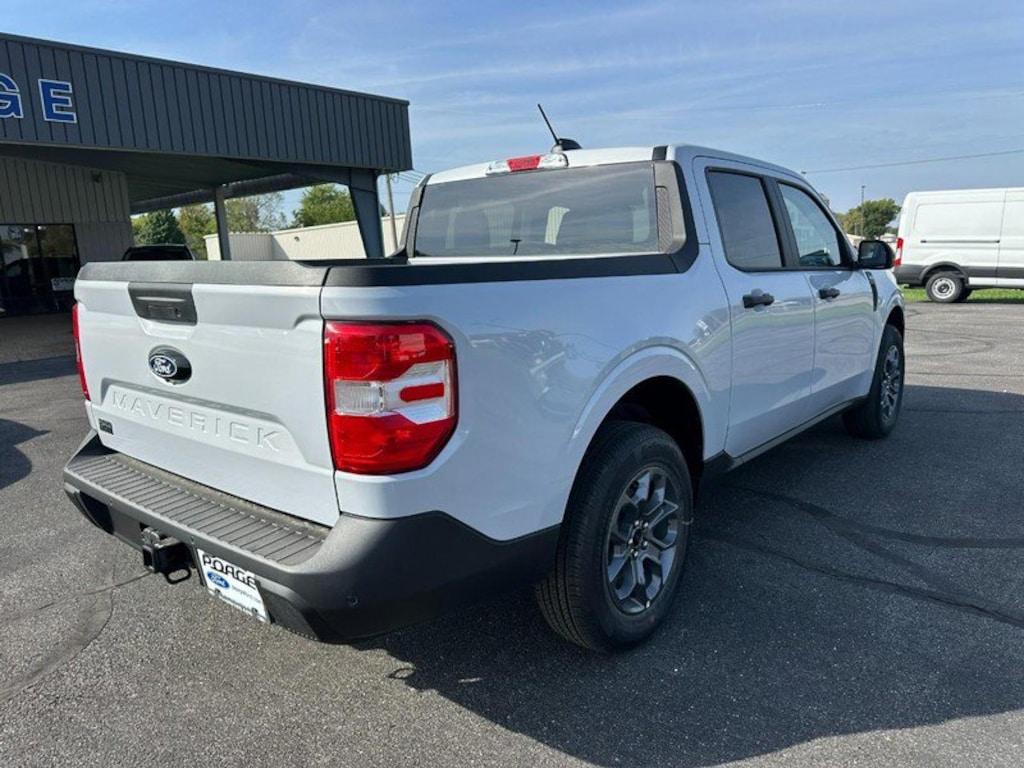 New 2025 Ford Maverick XLT Truck