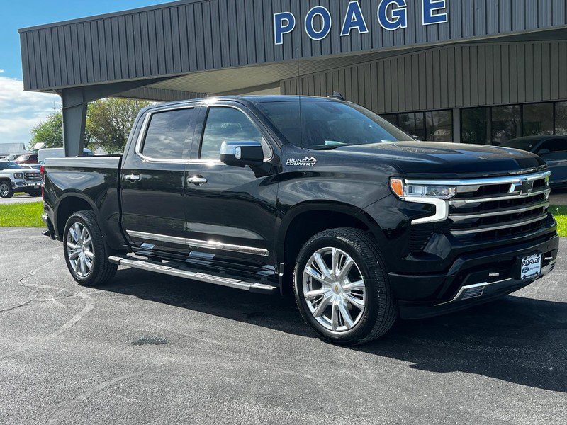 2022 Chevrolet Silverado 1500 High Country's photo