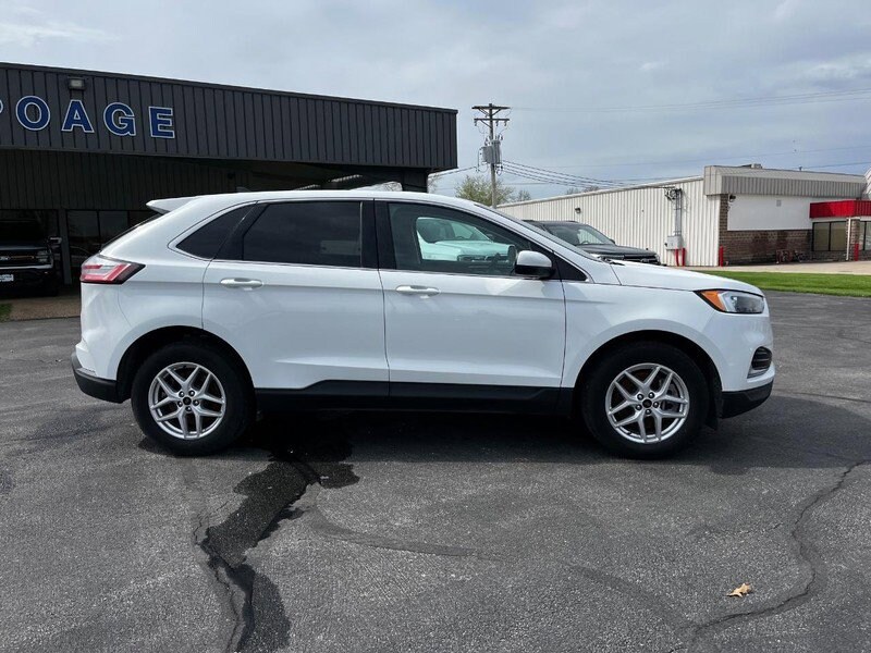 Used 2024 Ford Edge SEL with VIN 2FMPK4J98RBA51556 for sale in Bowling Green, MO