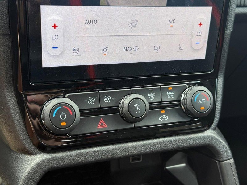 2025 Ford Ranger Raptor - Photo 17