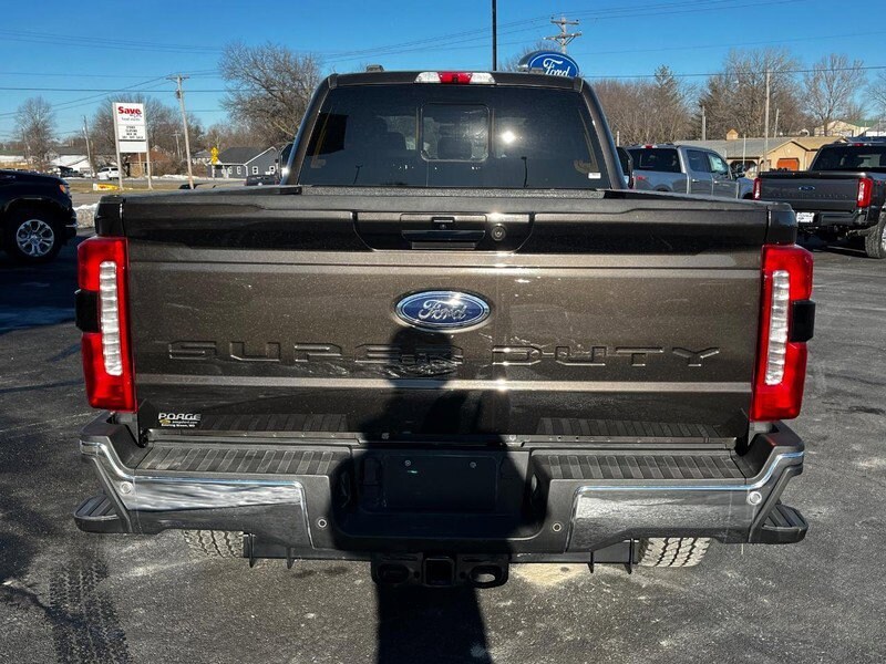 2024 Ford F-250 Lariat photo 4
