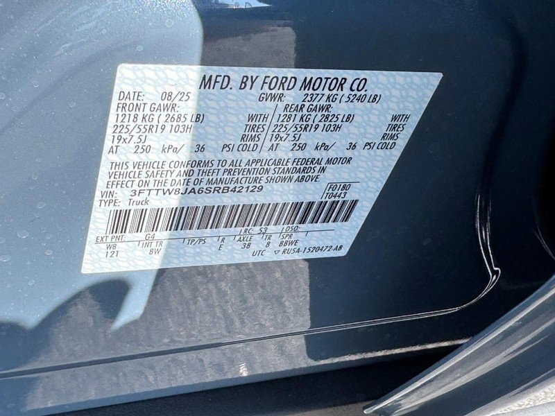 2025 Ford Maverick XLT - Photo 16