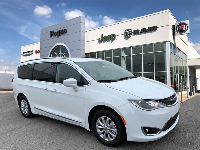 Chrysler Pacifica Lease >> New 2019 Chrysler Pacifica Touring L For Sale Lease Powderly Ky Chrysler Pacifica Lease >> New 2019 Chrysler Pacifica Touring L For Sale Lease Powderly Ky