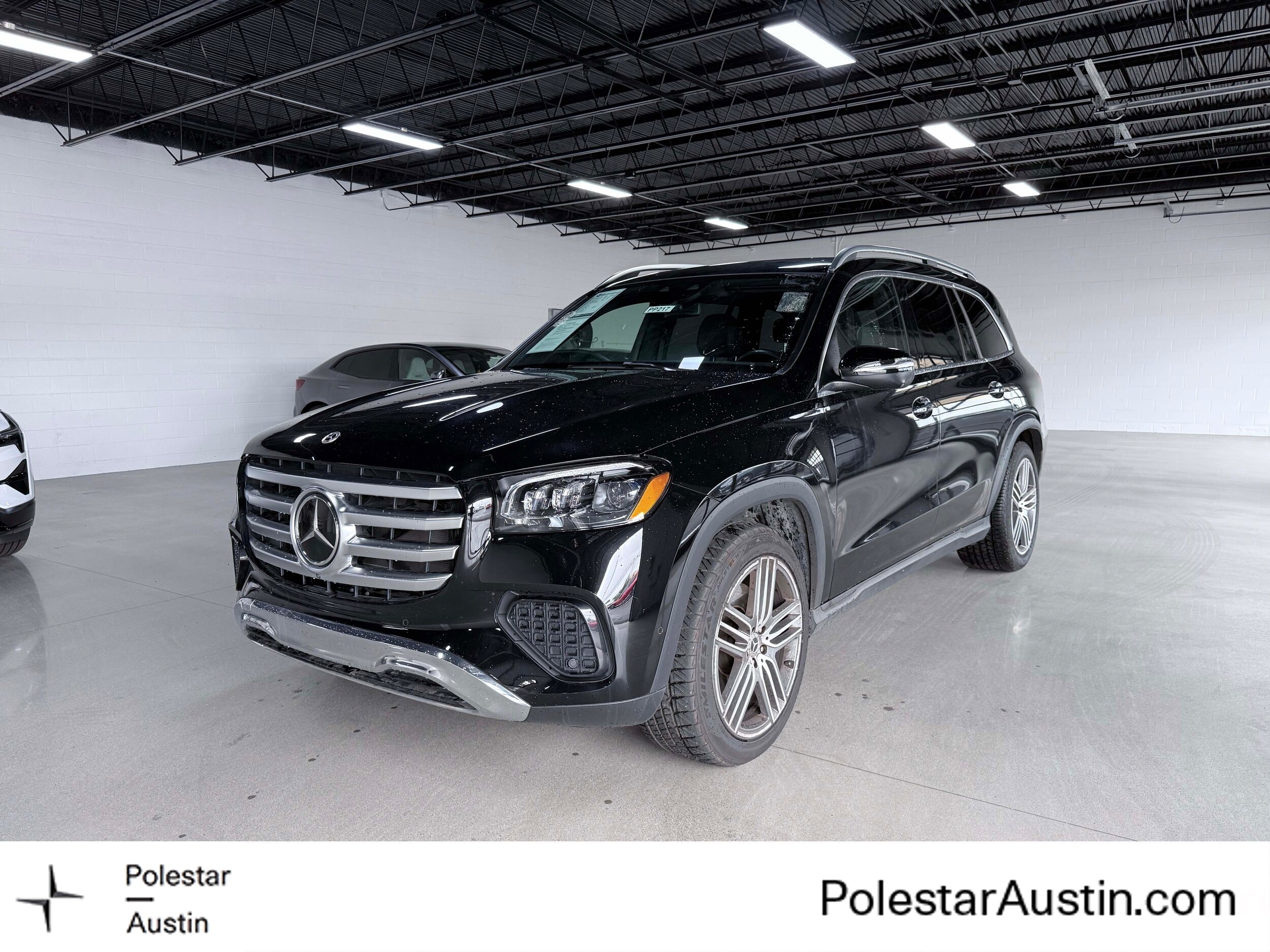 2025 Mercedes-Benz GLS