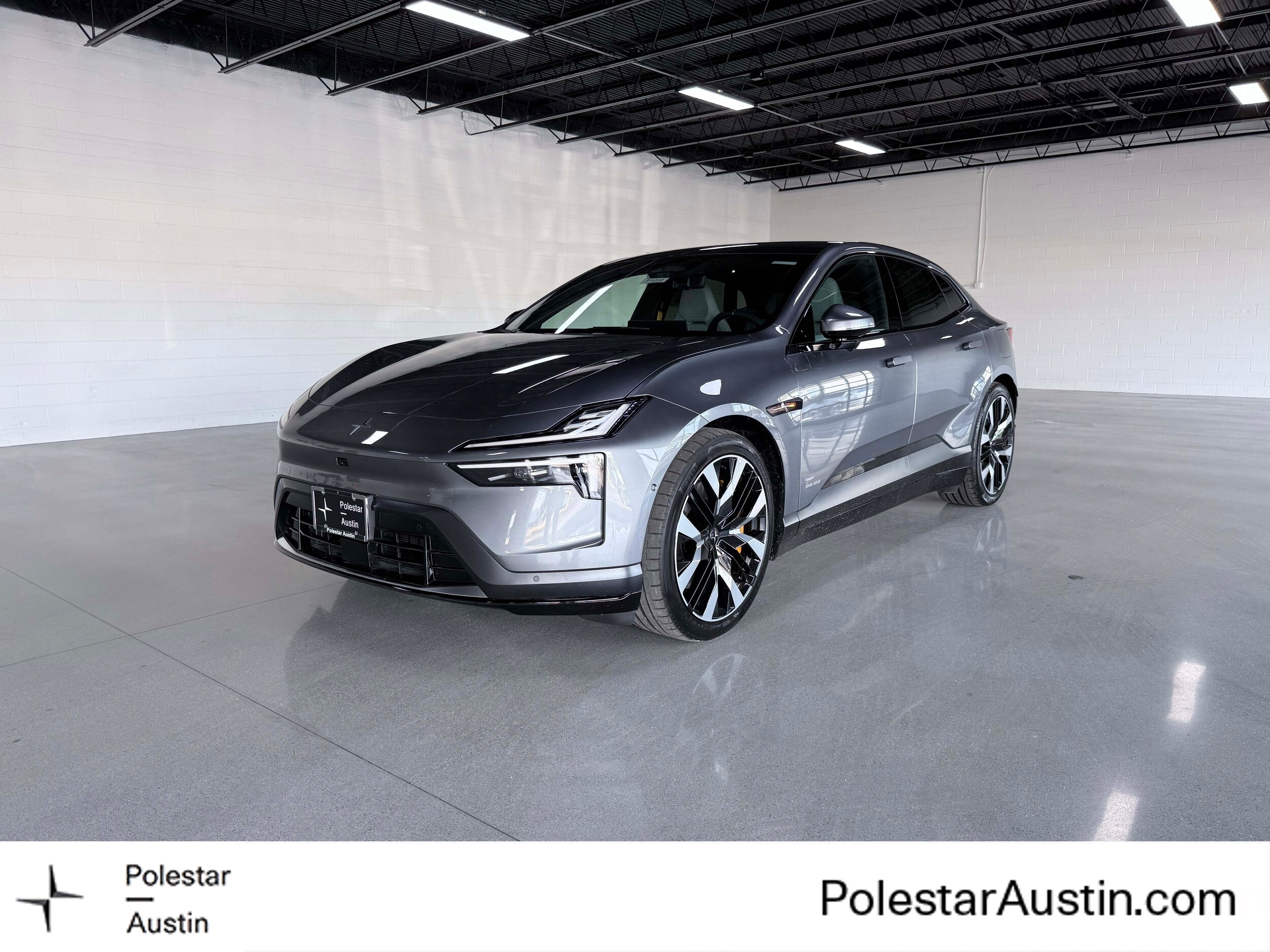 2026 Polestar 4 LRDM's photo