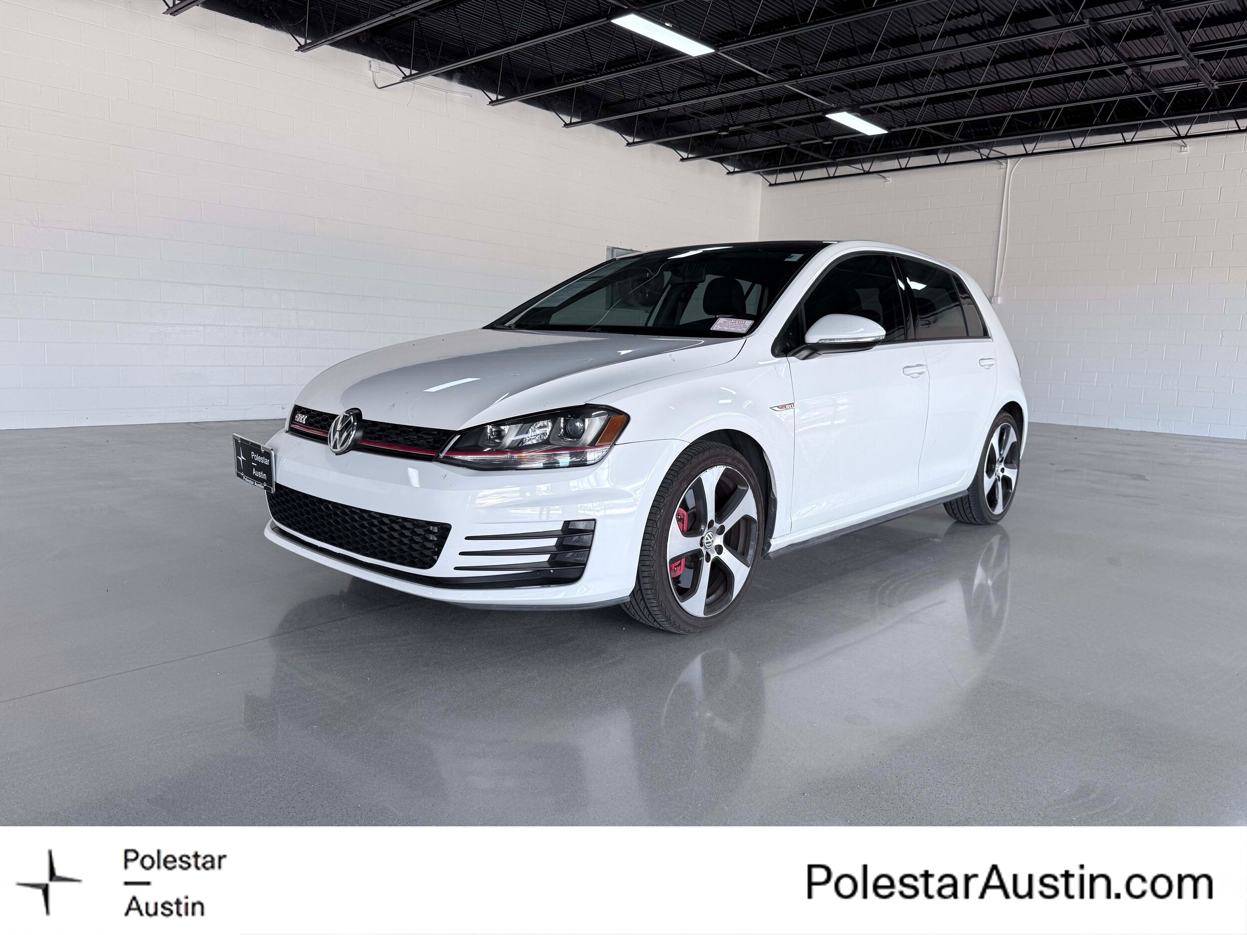 2016 Volkswagen Golf GTI 2.0T SE w/Performance Pk 4-door DSG PZEV's photo
