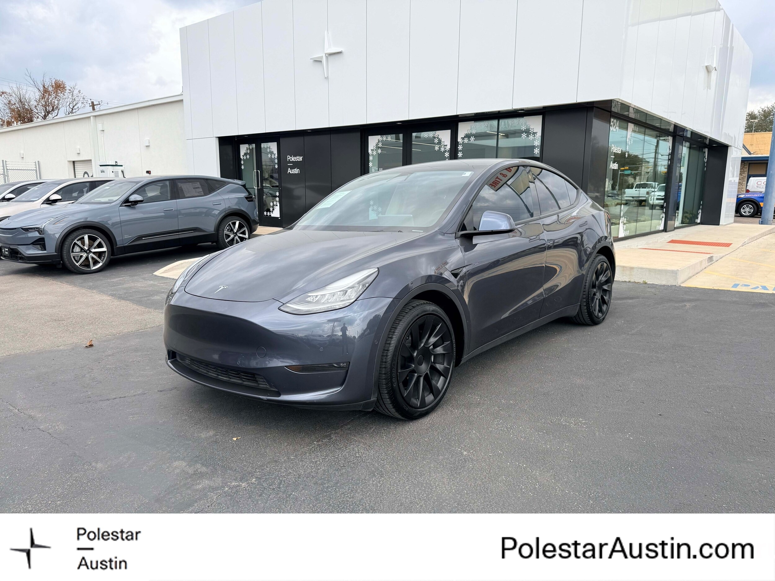 2021 Tesla Model Y Long Range's photo