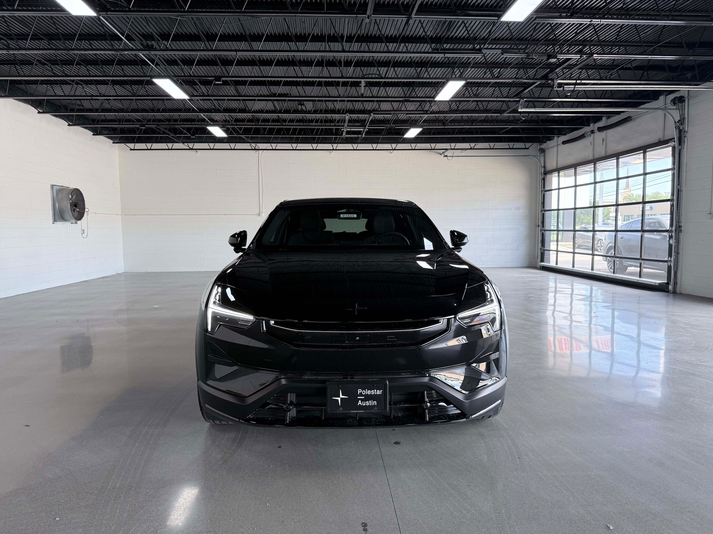 2025 Polestar 3 - Photo 9