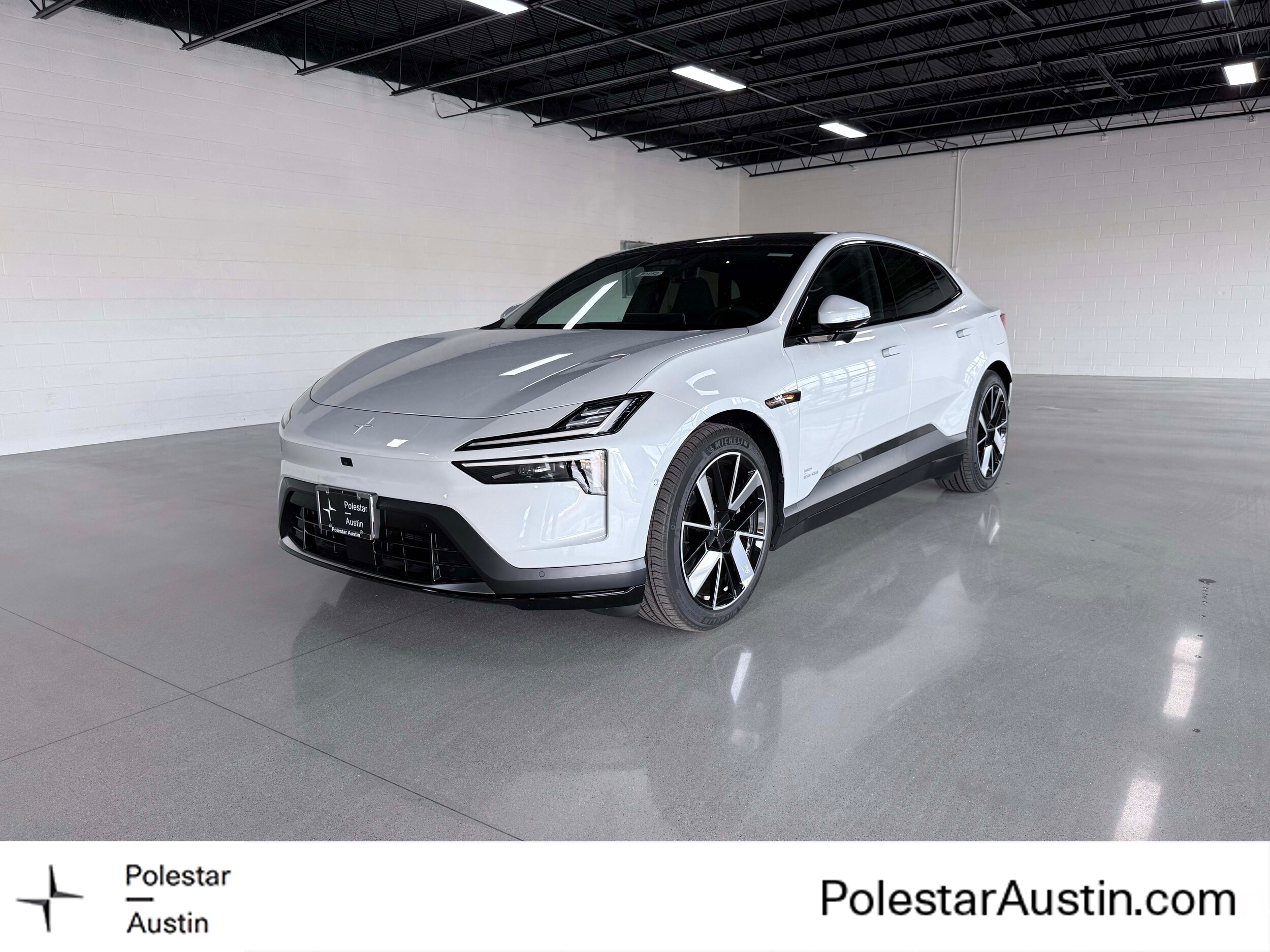 2026 Polestar 4 LRDM's photo