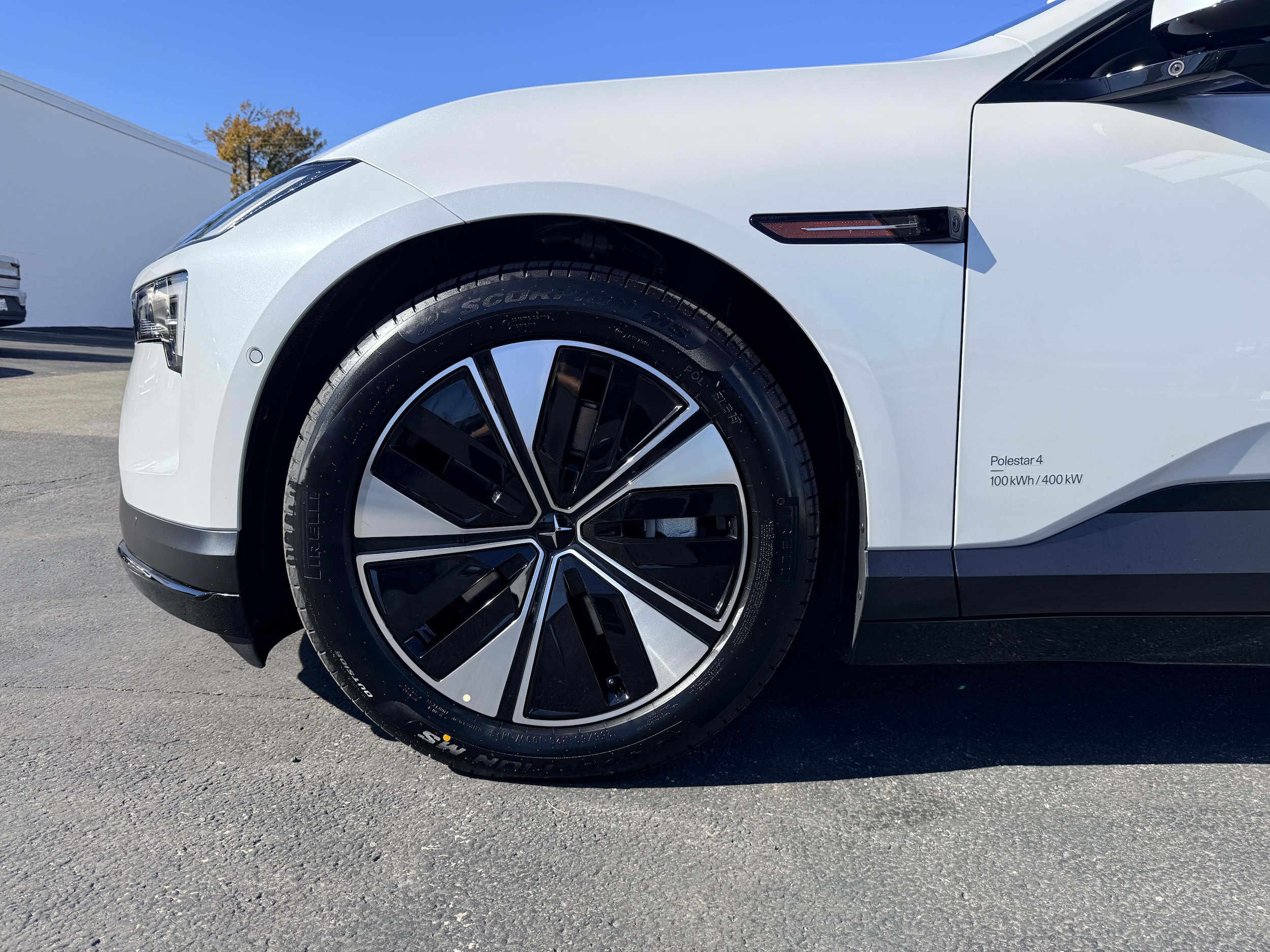 2026 Polestar 4 Base - Photo 9