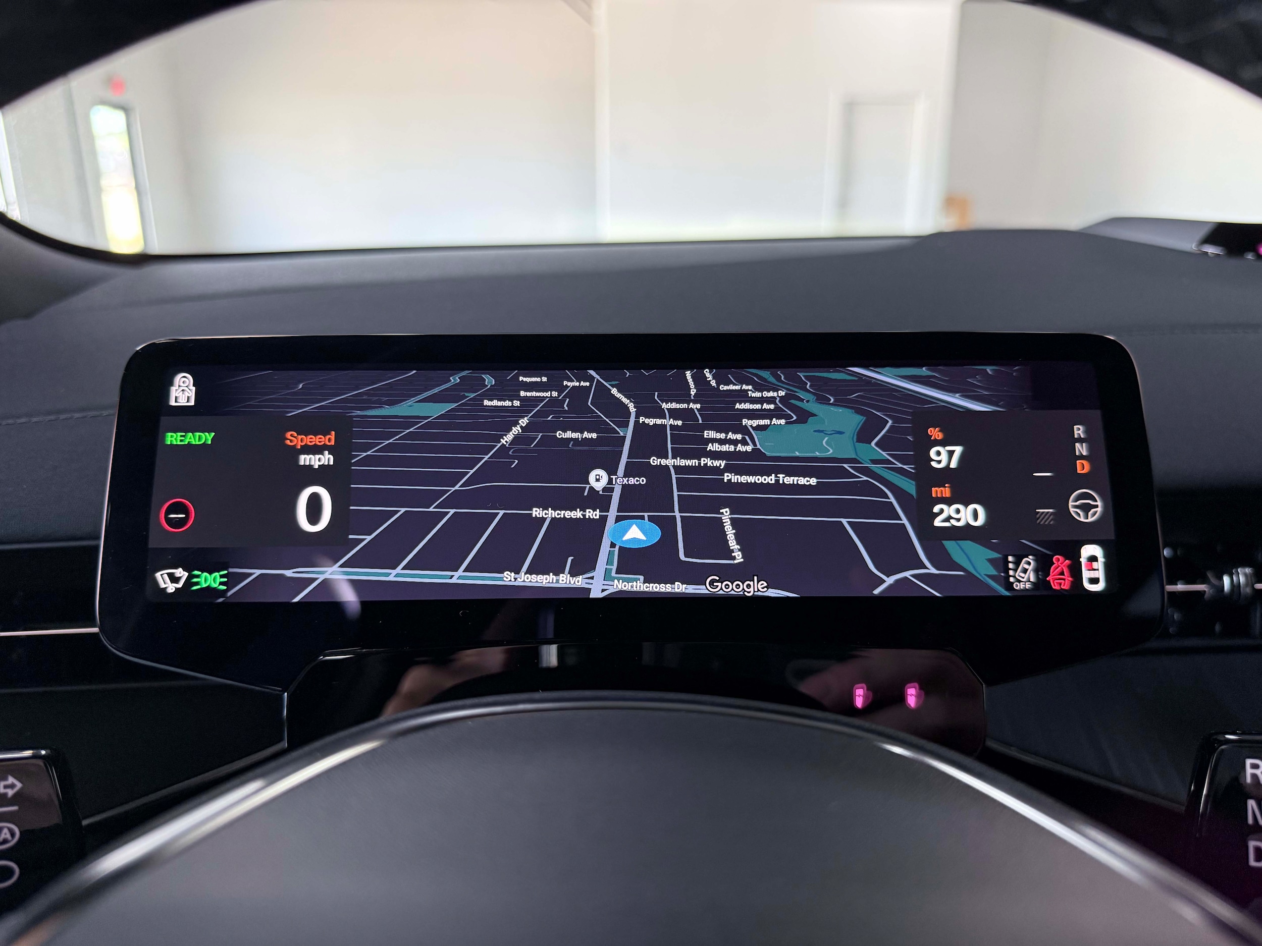 2025 Polestar 3 - Photo 20