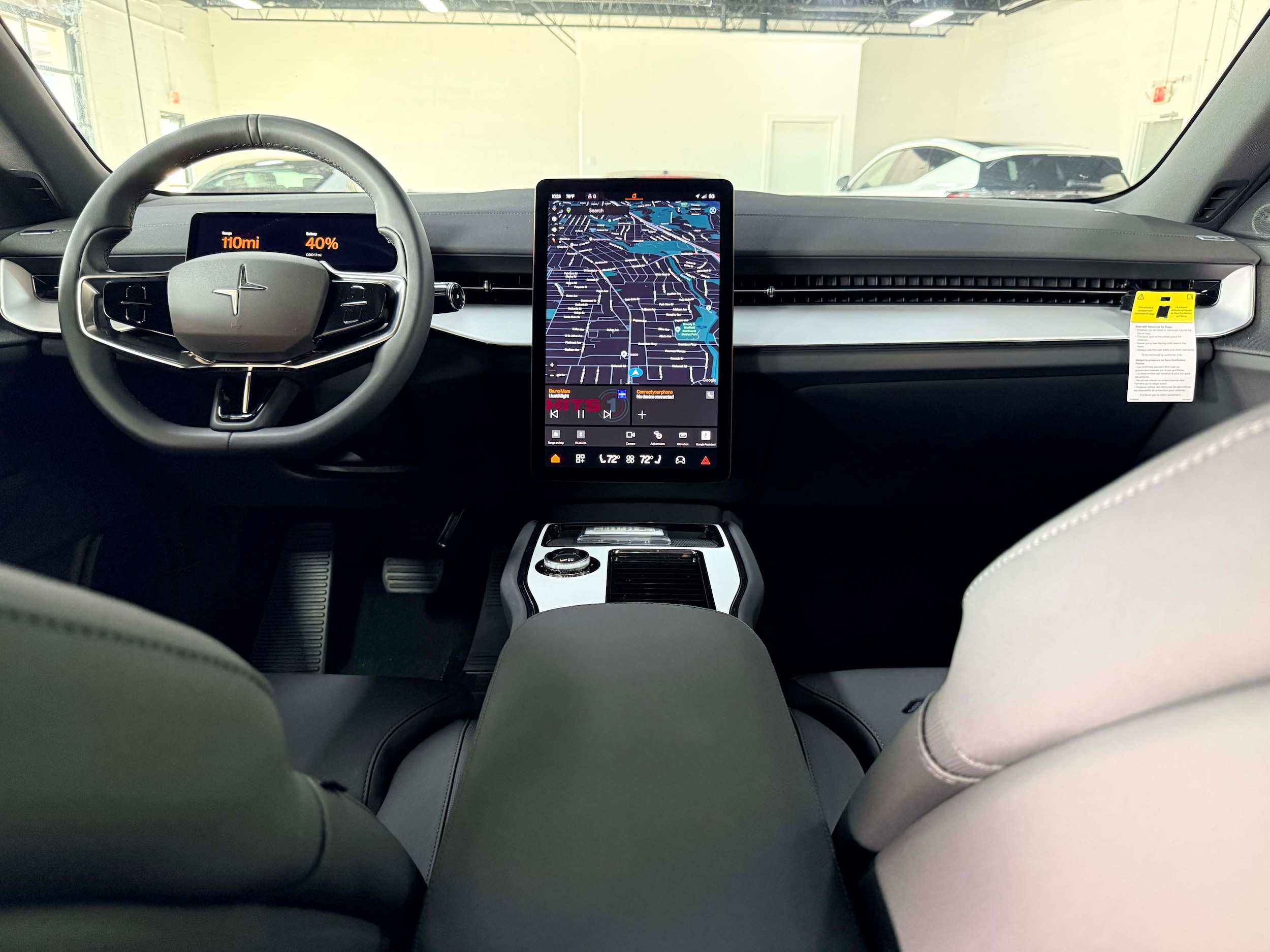 2025 Polestar 3 - Photo 18